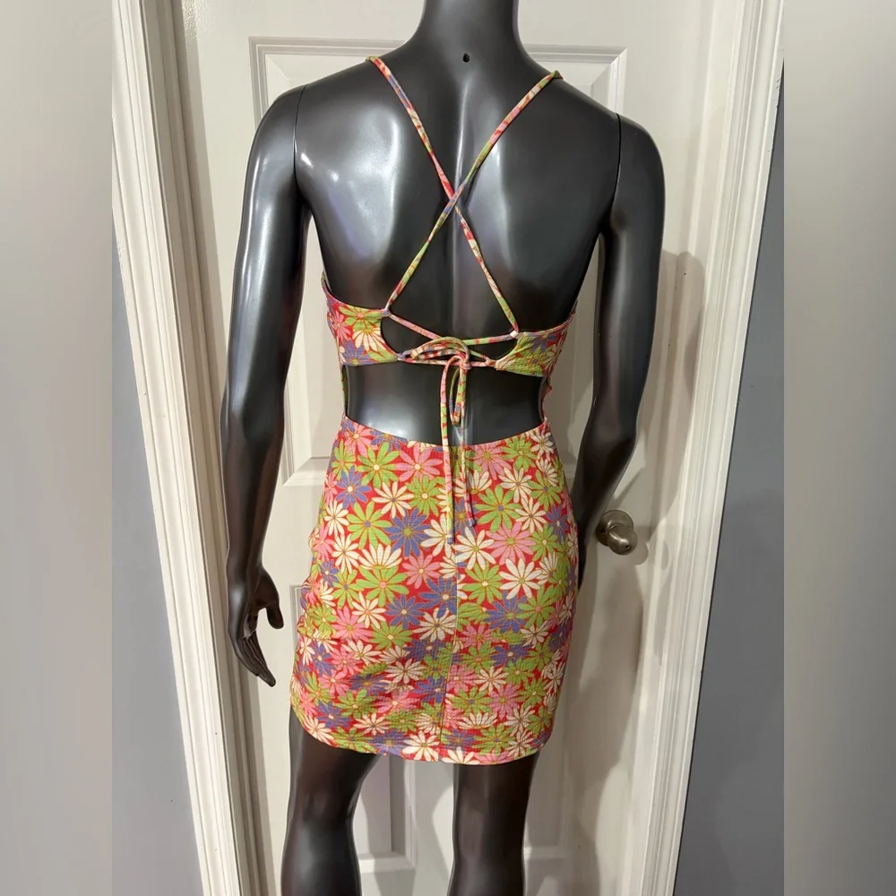 BERSHKA Floral Daisy Multi-Color Spaghetti-Strap Mini Dress - Picture 3 of 4